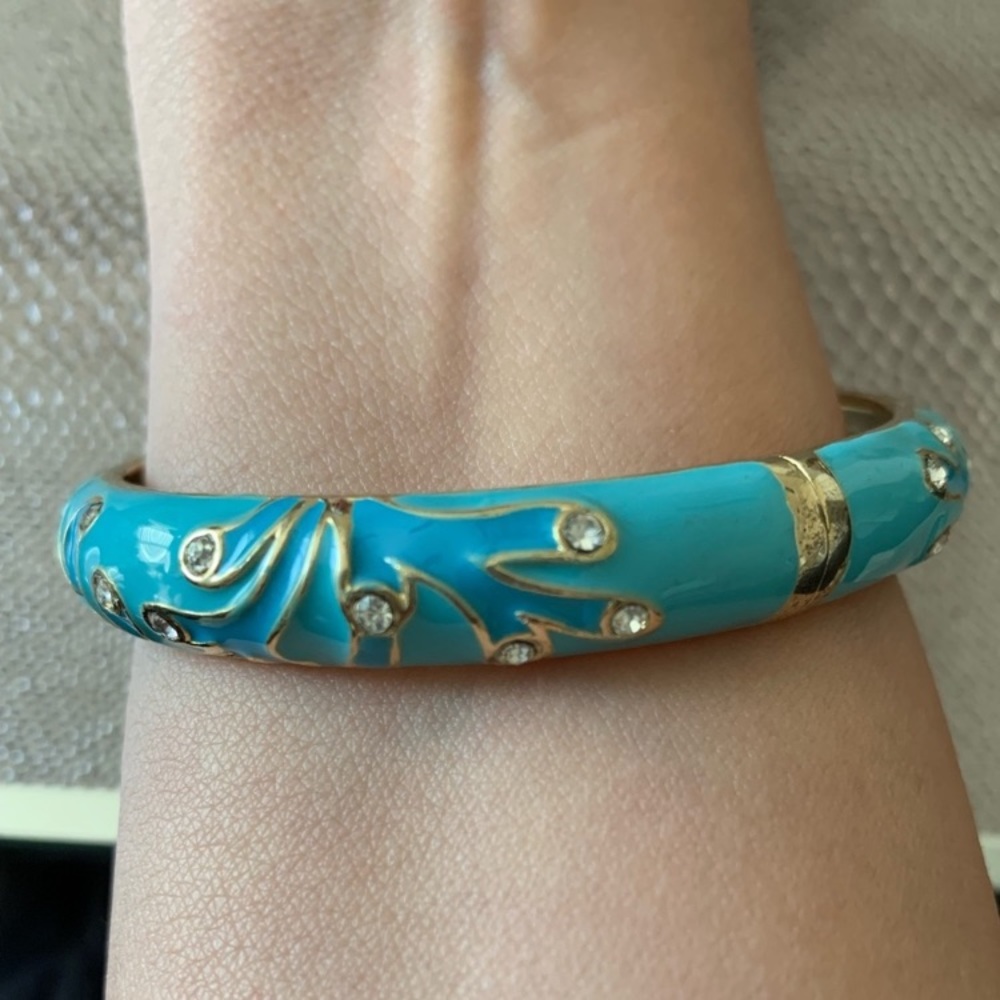 A rare aqua colored enamel bangle bracelet in EUC by Henri Bendel. Stunning! - Picture 3 of 4